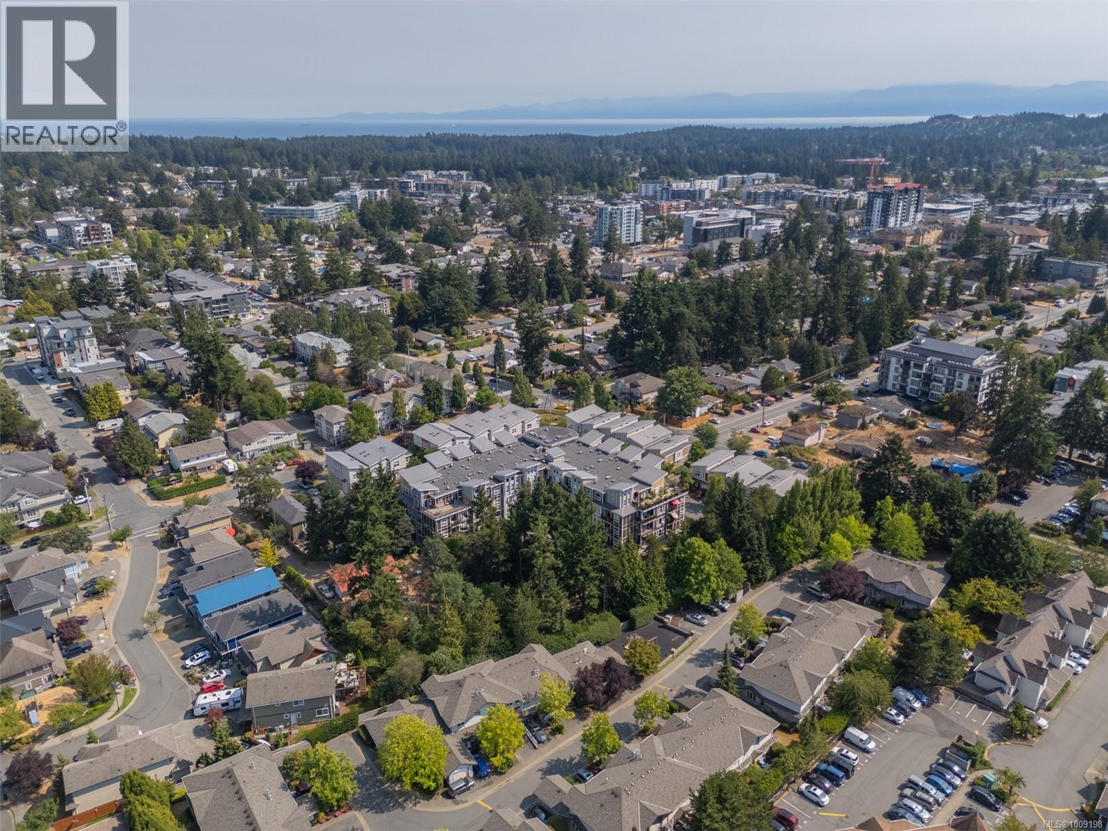110 866 Brock Avenue, Langford