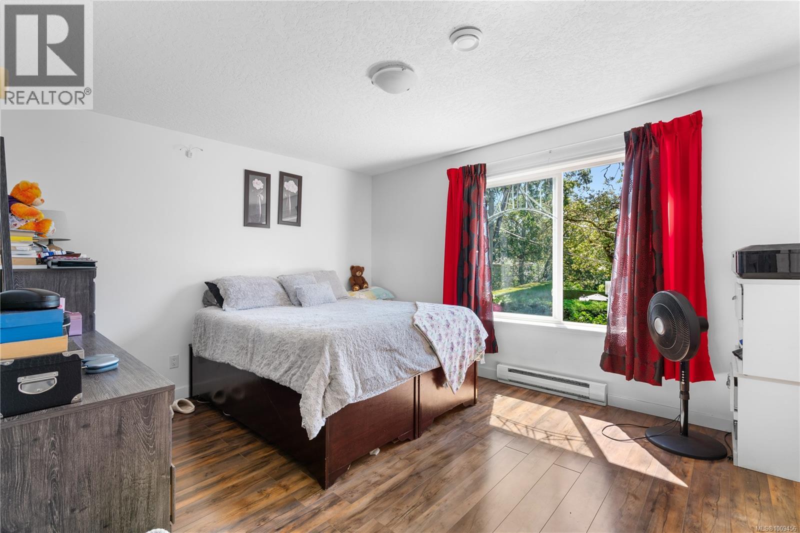  4202 Quadra Street, Saanich
