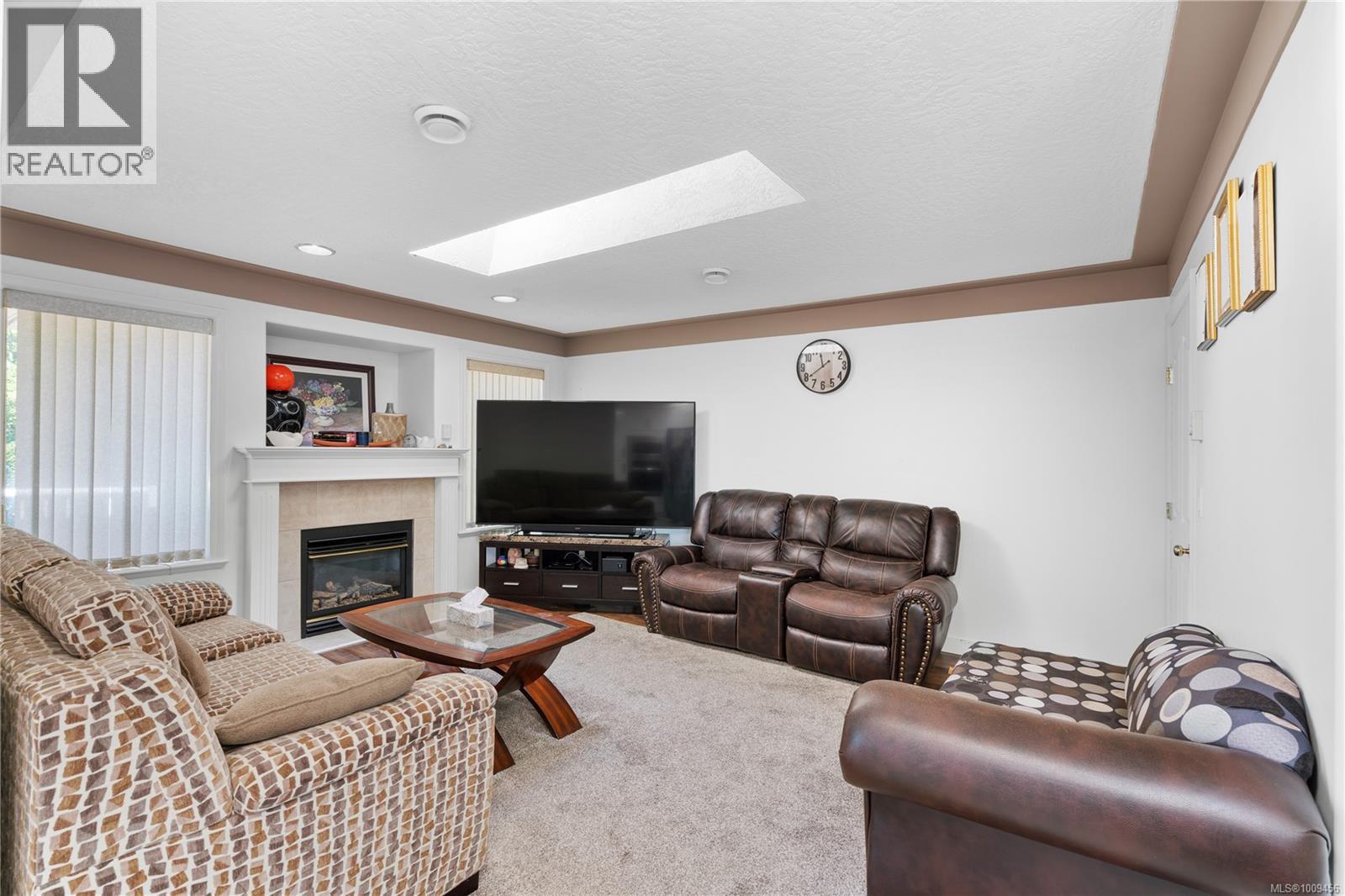  4202 Quadra Street, Saanich