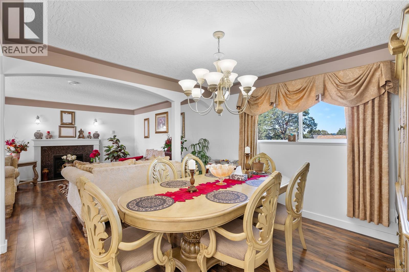  4202 Quadra Street, Saanich