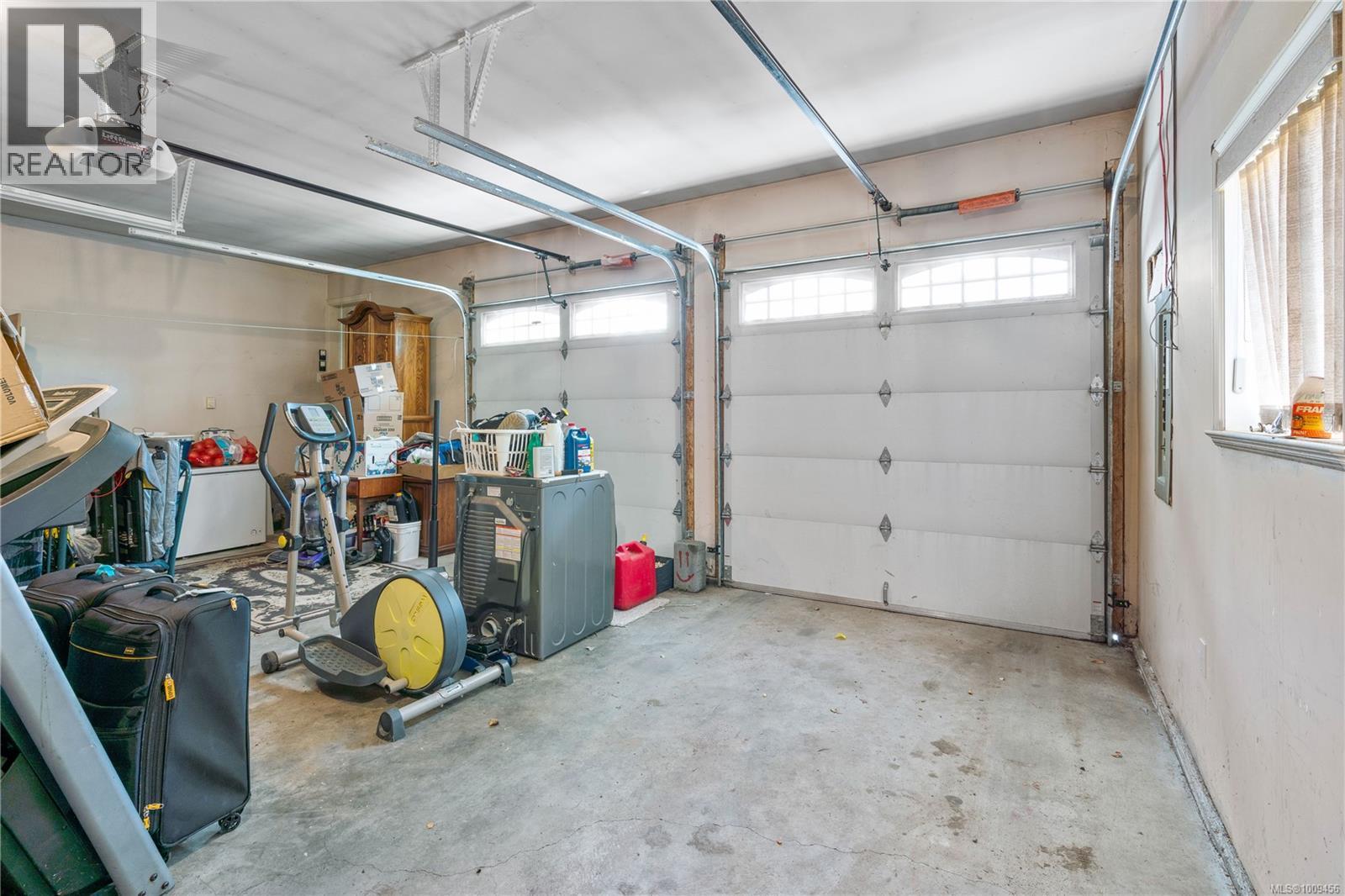  4202 Quadra Street, Saanich