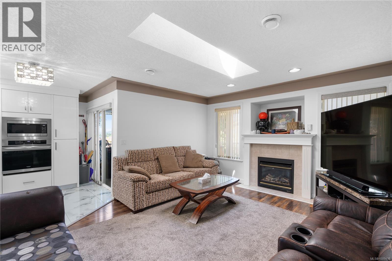  4202 Quadra Street, Saanich