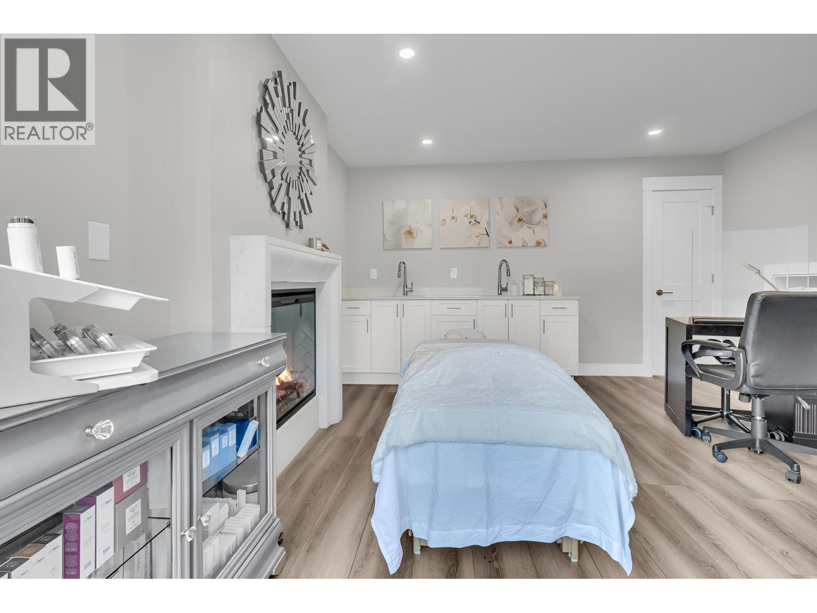 5007 MARINER Place, Delta