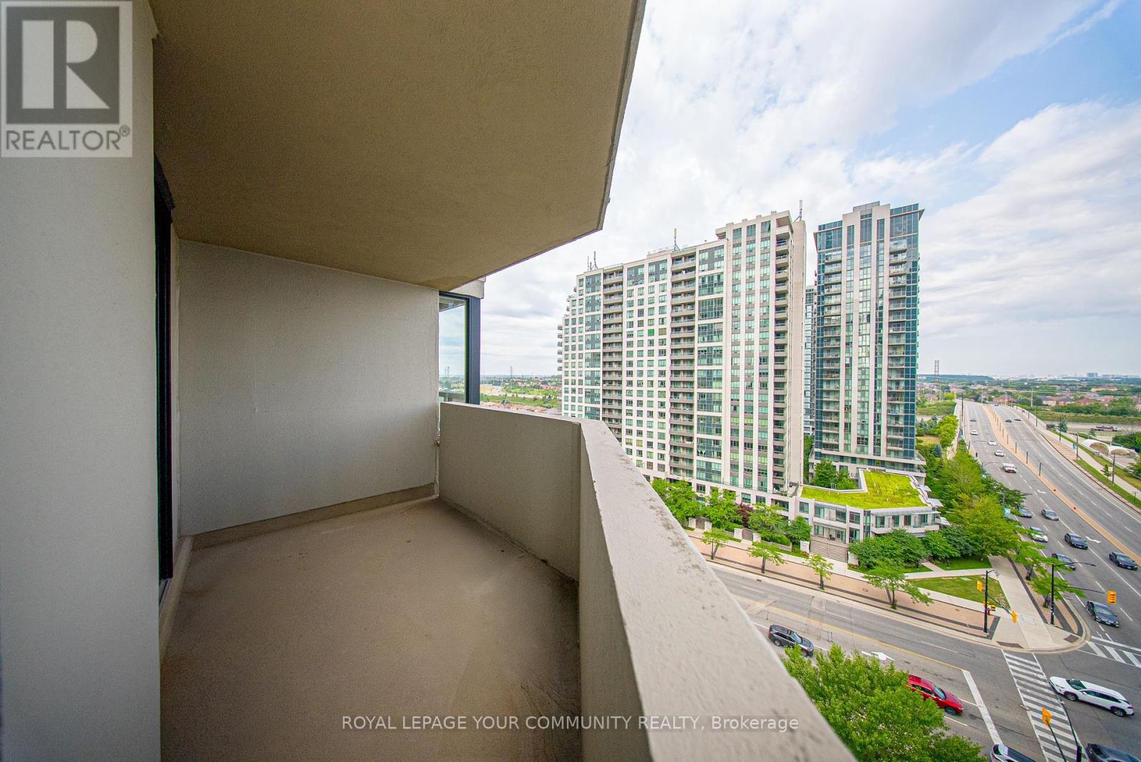 Photo 22 of 1404 330 Rathburn Road W, Mississauga ON