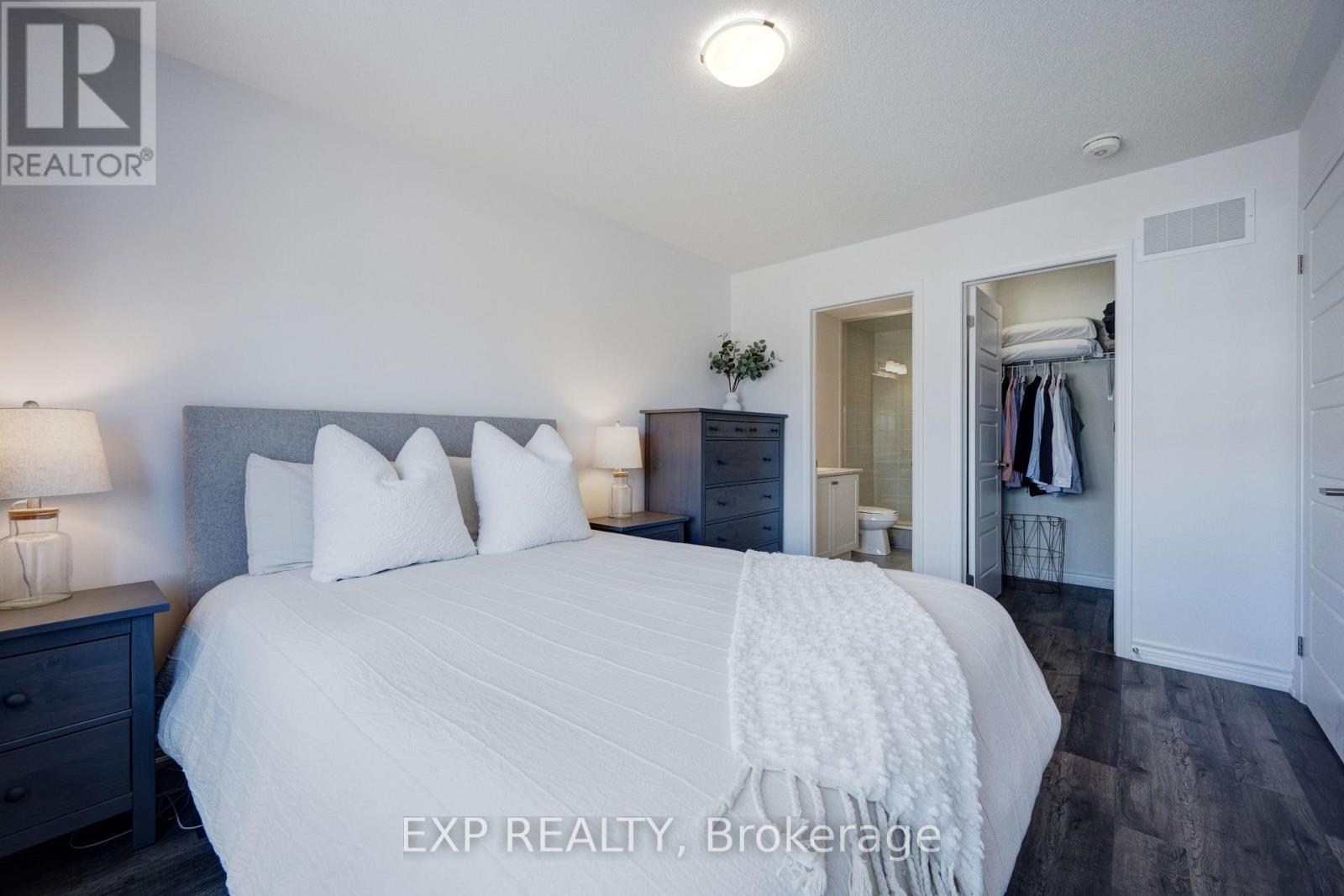 Photo 31 of 978 Alder Gate, Milton ON