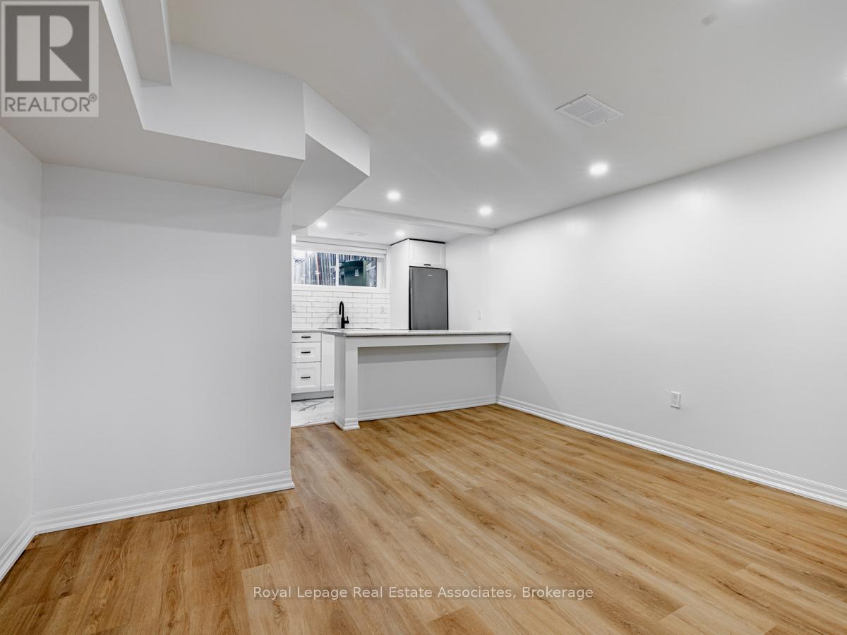 Photo 18 of 14 Damask Avenue, Toronto ON