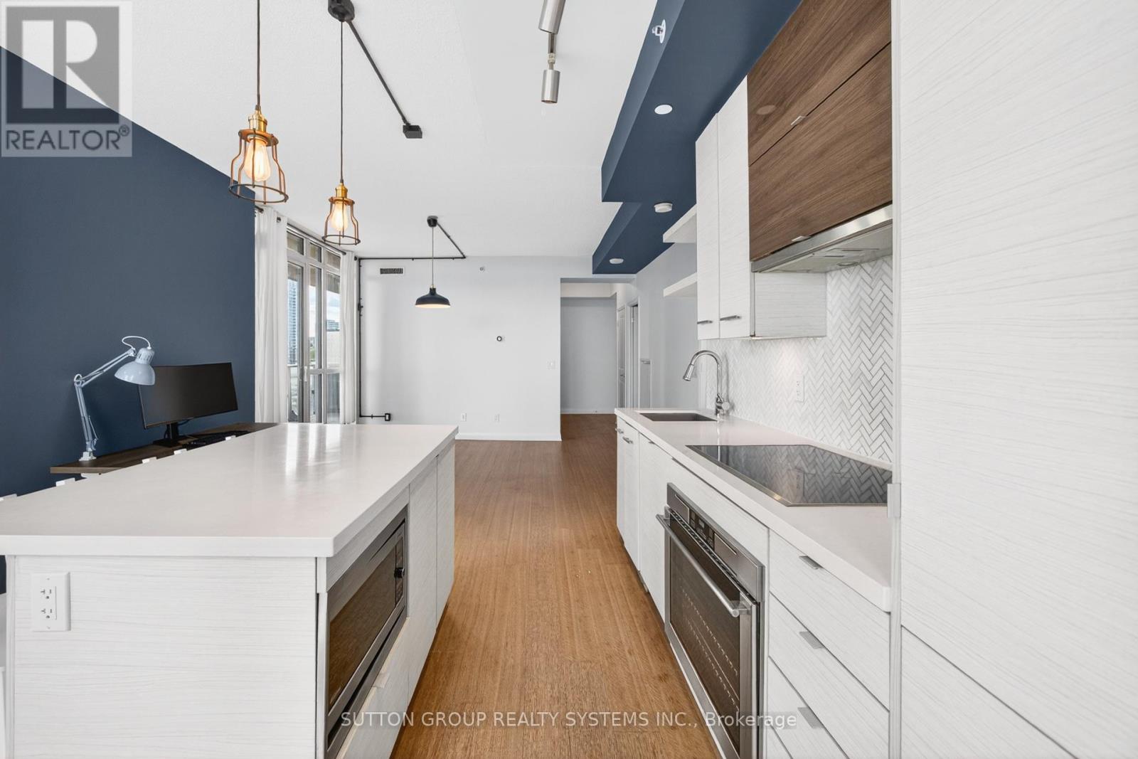 Photo 20 of 815 60 Annie Craig Drive, Toronto ON
