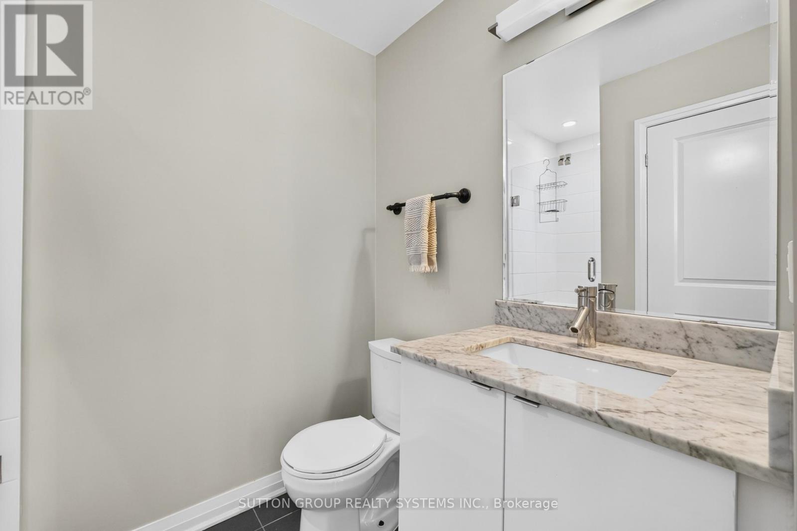 Photo 29 of 815 60 Annie Craig Drive, Toronto ON