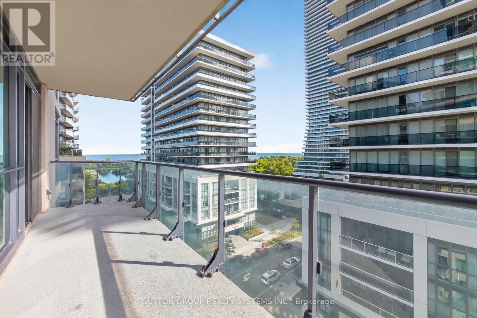 Photo 38 of 815 60 Annie Craig Drive, Toronto ON