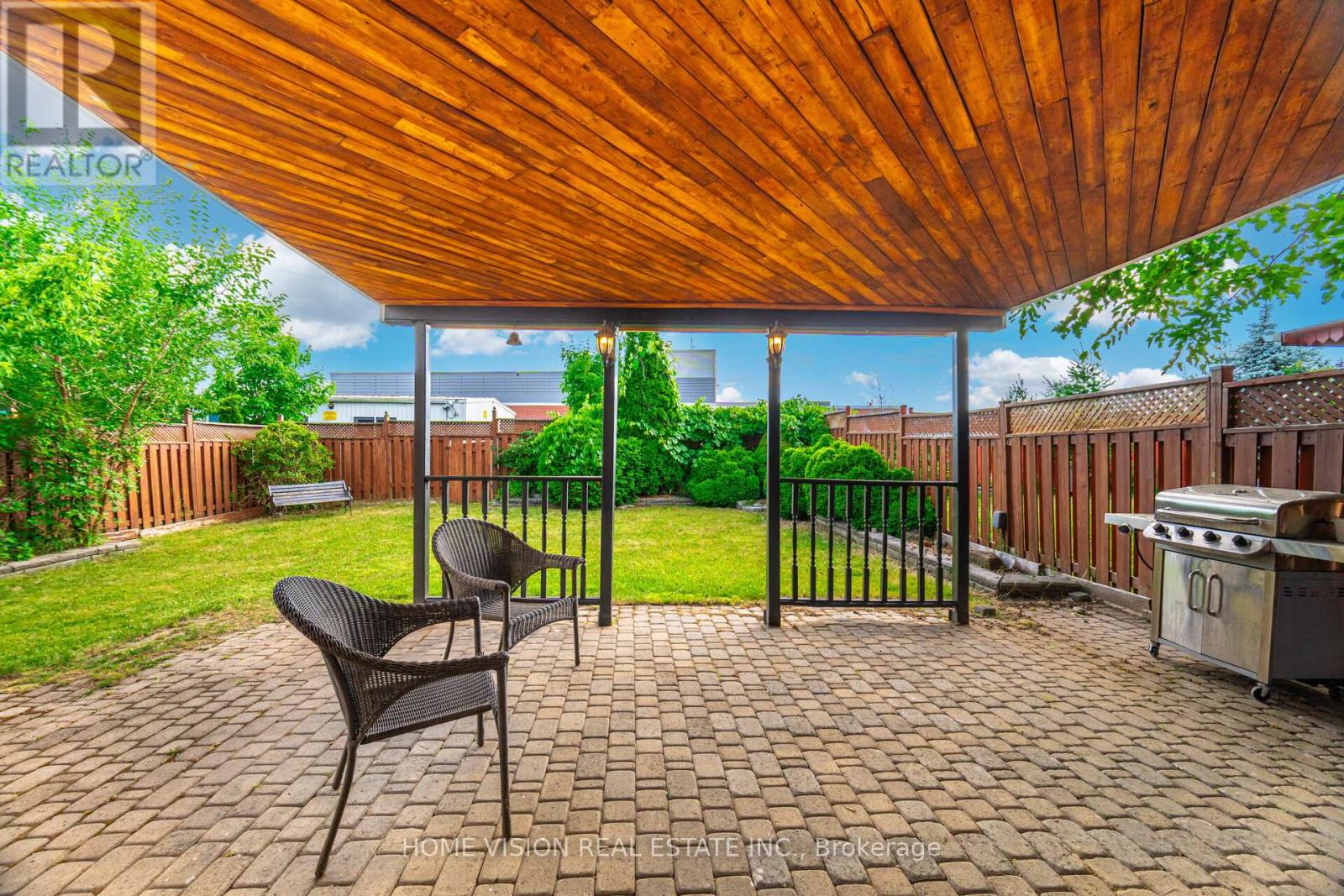 Photo 48 of 6560 Western Skies Way W, Mississauga ON