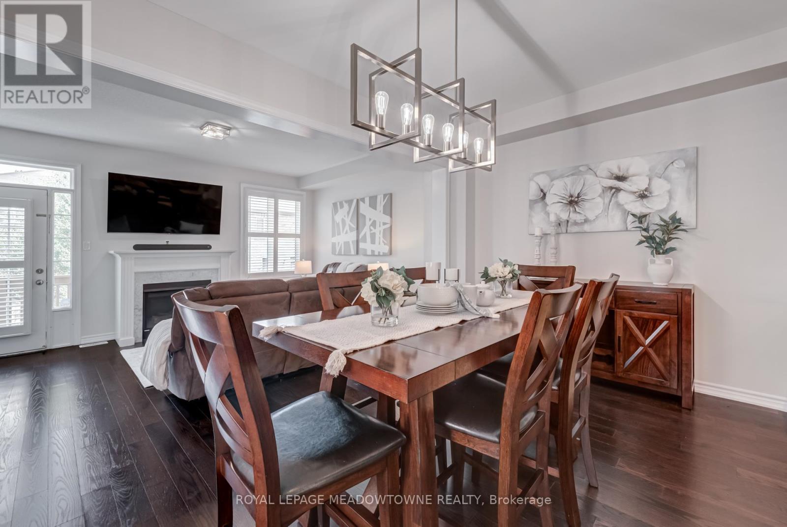 Photo 17 of 43 Ridgegate Crescent, Halton Hills ON