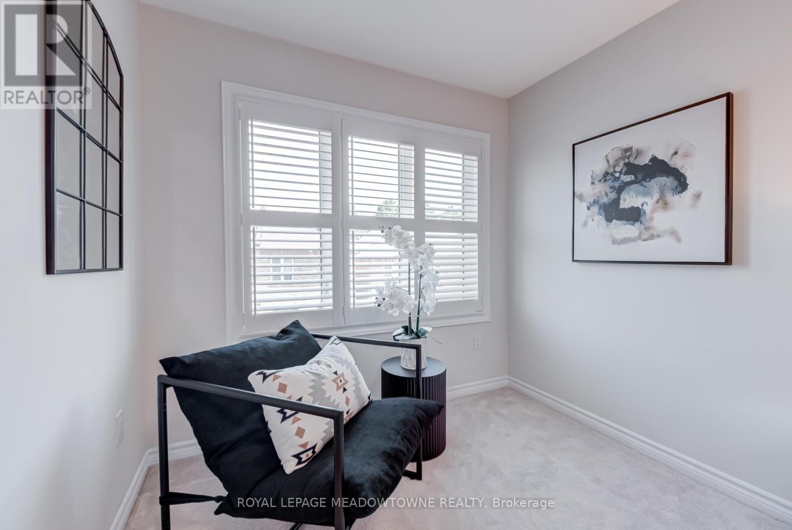 Photo 26 of 43 Ridgegate Crescent, Halton Hills ON