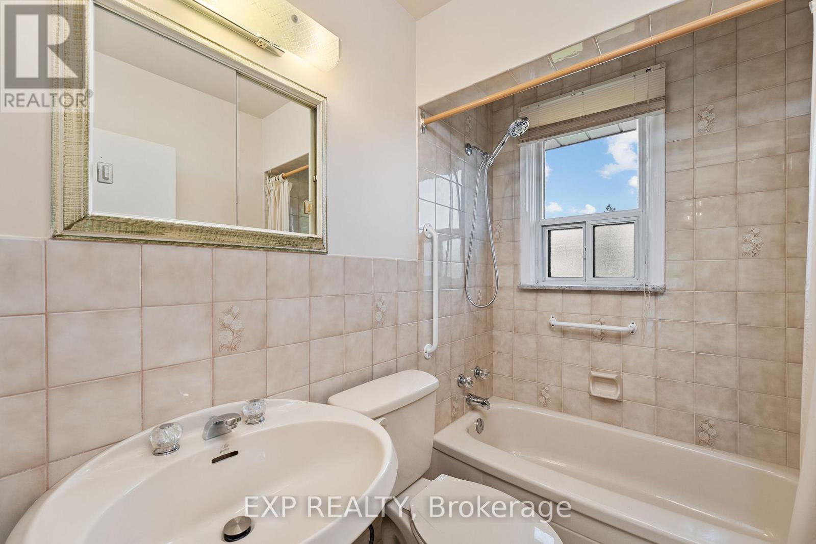 Photo 13 of 84 Tavistock Road, Toronto ON