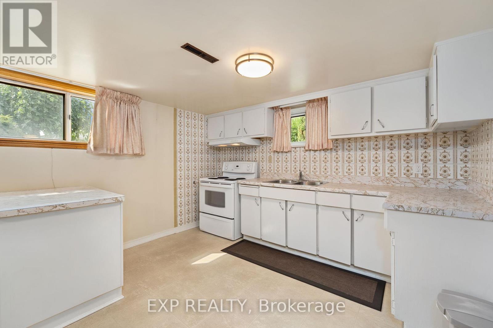 Photo 27 of 84 Tavistock Road, Toronto ON