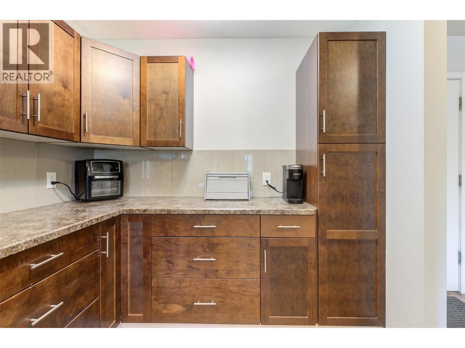 #333 1665 Ufton Court, Kelowna