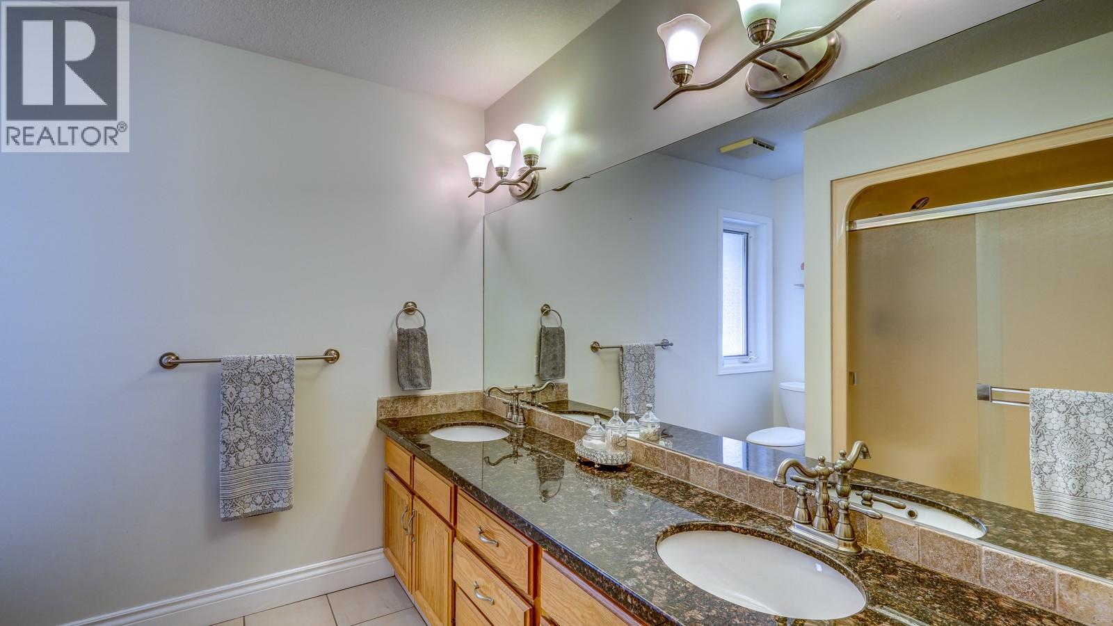  1115 Gregory Road, West Kelowna
