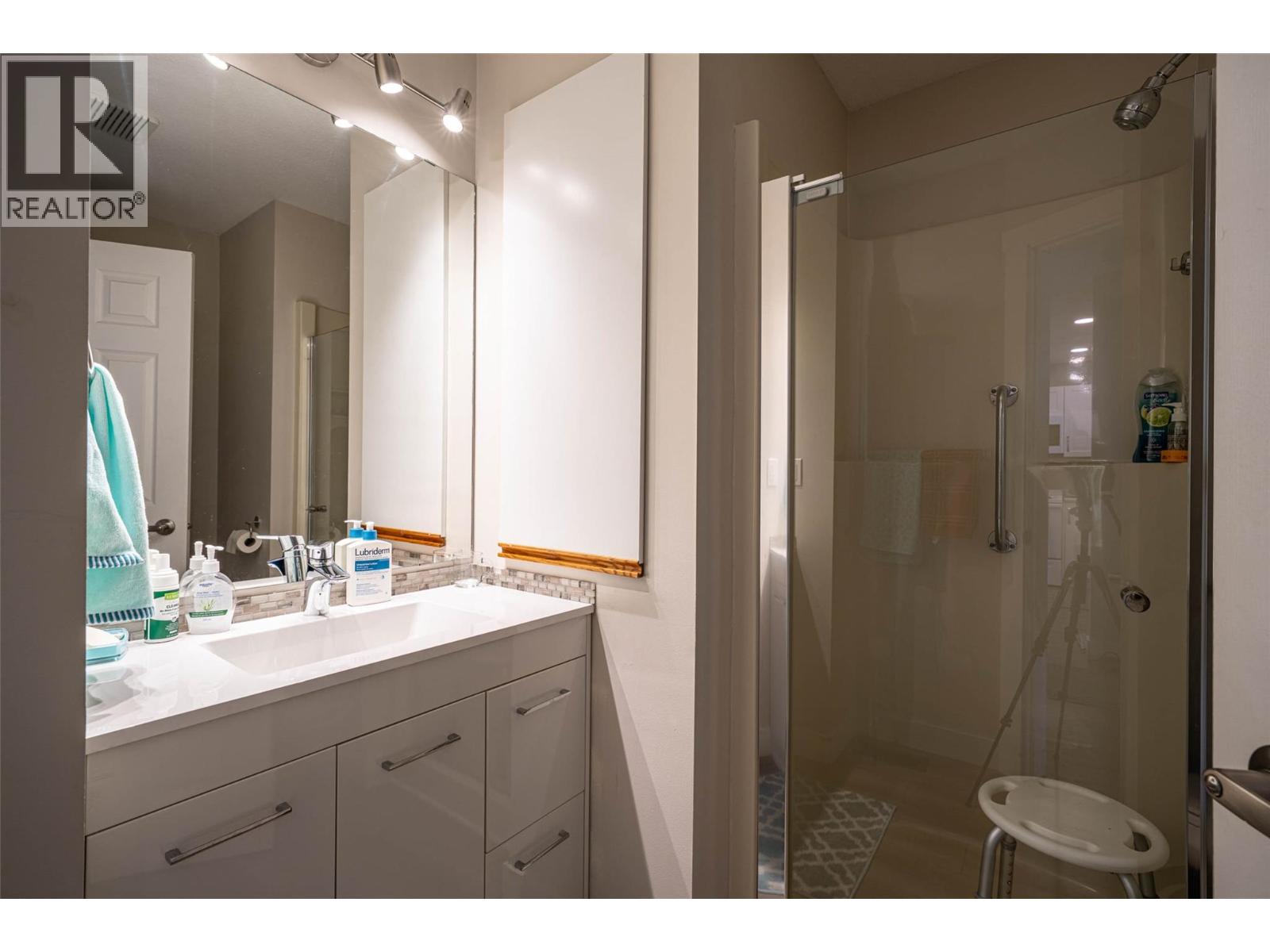 Photo 20 of 3900 27 Avenue Unit 25, Vernon BC