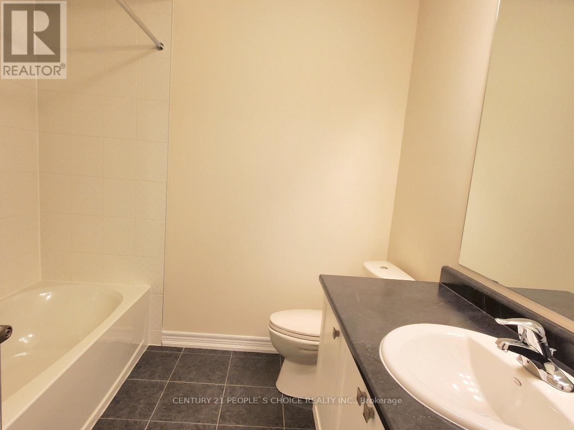 Photo 31 of 85 Gloria Street, Kitchener ON