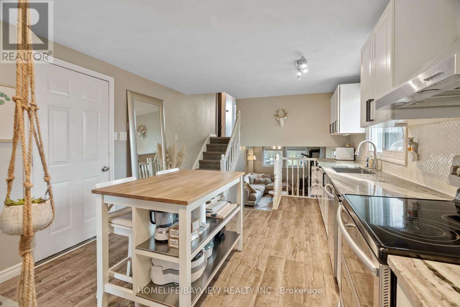 Photo 5 of 333 Preston Parkway, Cambridge ON