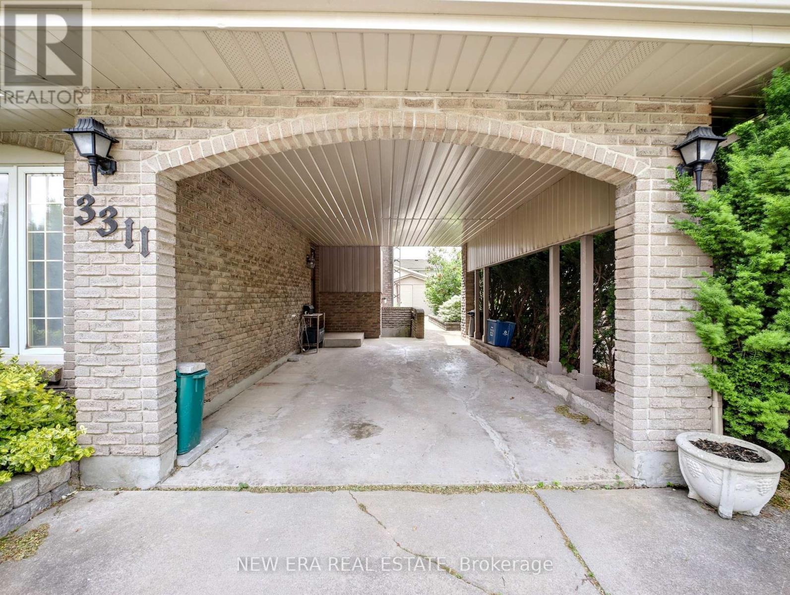 Photo 4 of 3311 Fairway Road, Niagara Falls ON