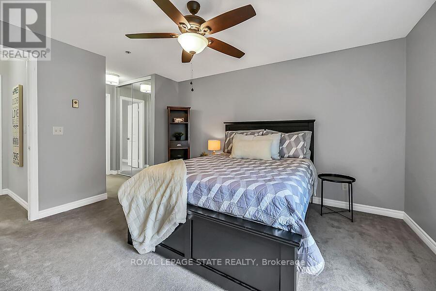 Photo 23 of 204 6 Niagara Street, Grimsby ON