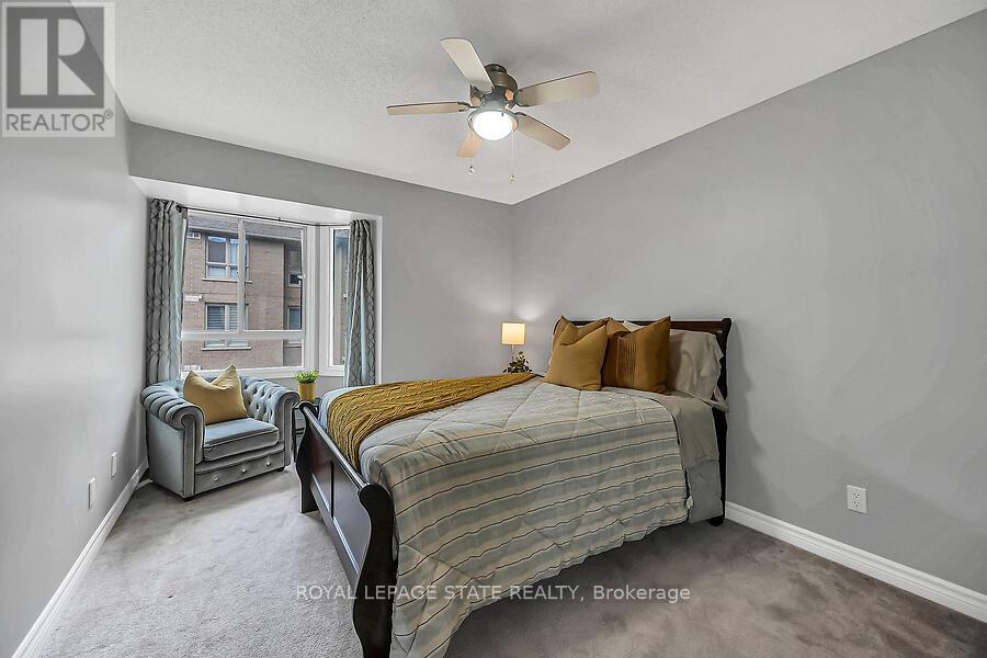 Photo 27 of 204 6 Niagara Street, Grimsby ON