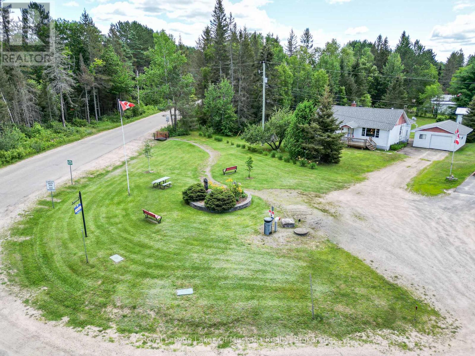 Photo 24 of 161 Forest Lake Road, Strong ON