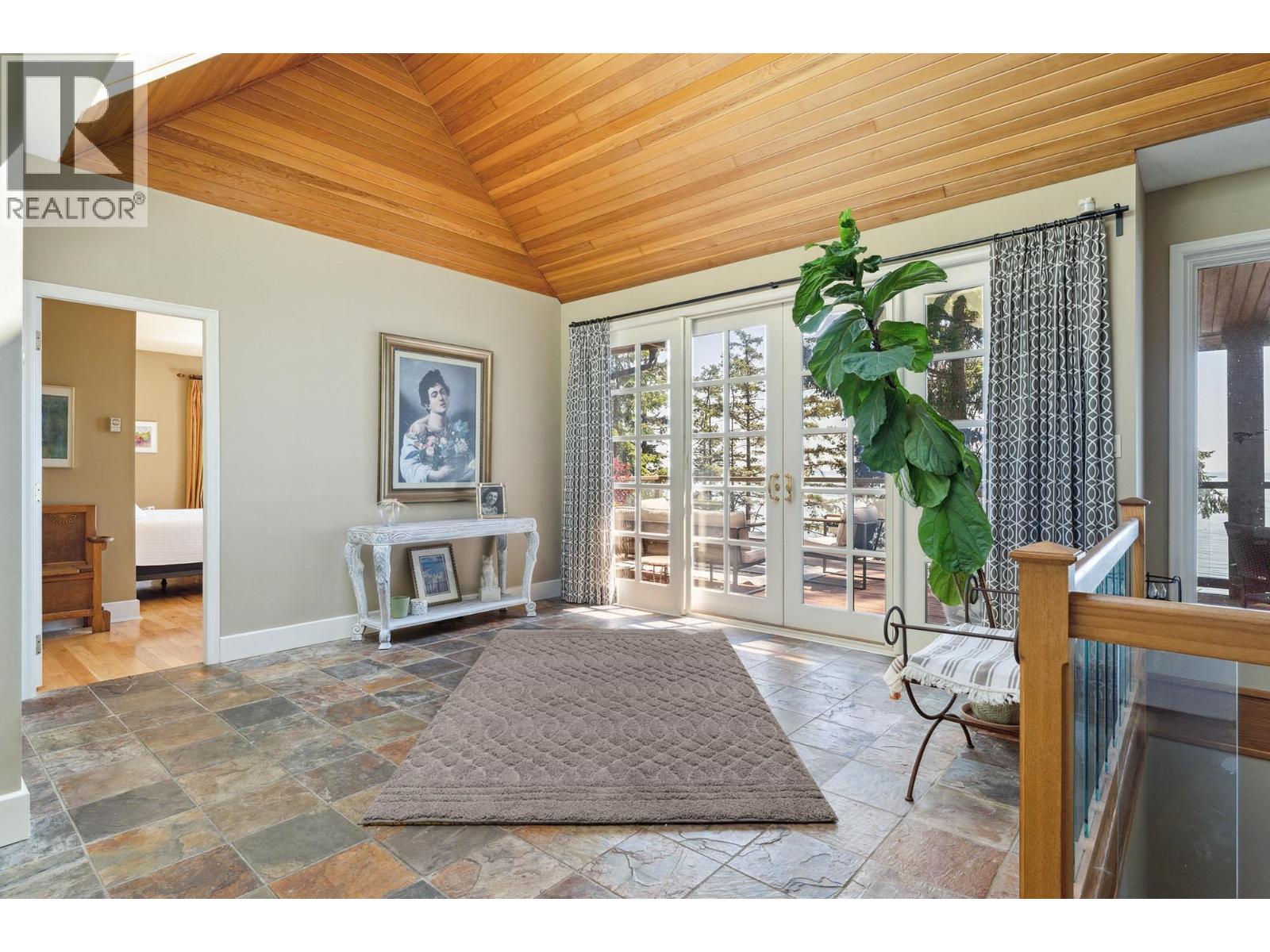 1251 FAIRWEATHER ROAD, Bowen Island