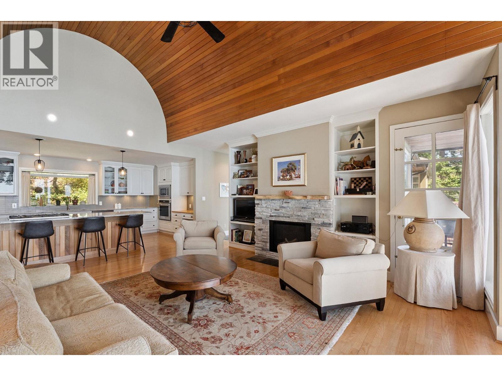 1251 FAIRWEATHER ROAD, Bowen Island