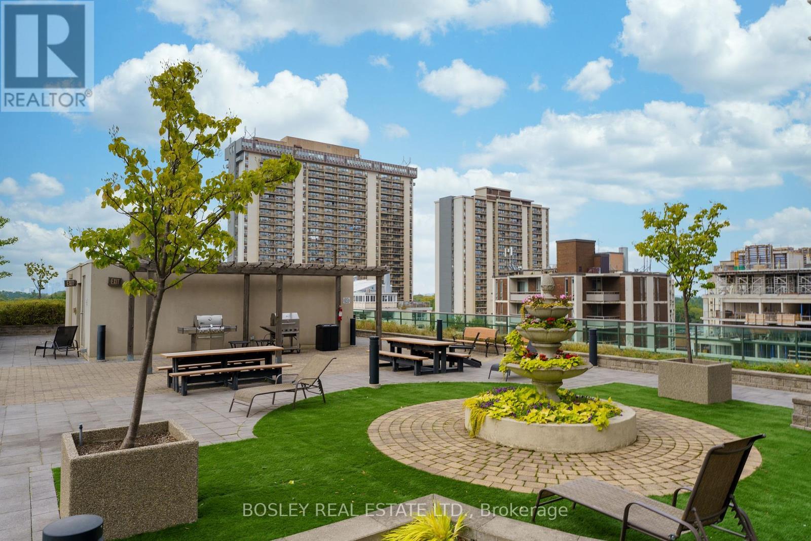 Photo 37 of 318 88 Broadway Avenue, Toronto ON