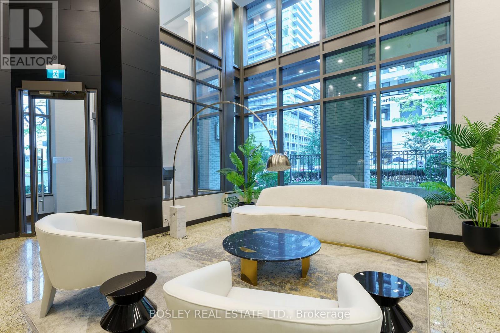 Photo 39 of 318 88 Broadway Avenue, Toronto ON