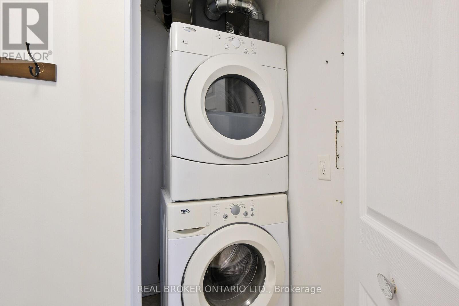Photo 27 of 306 429 Somerset Street W, Ottawa ON