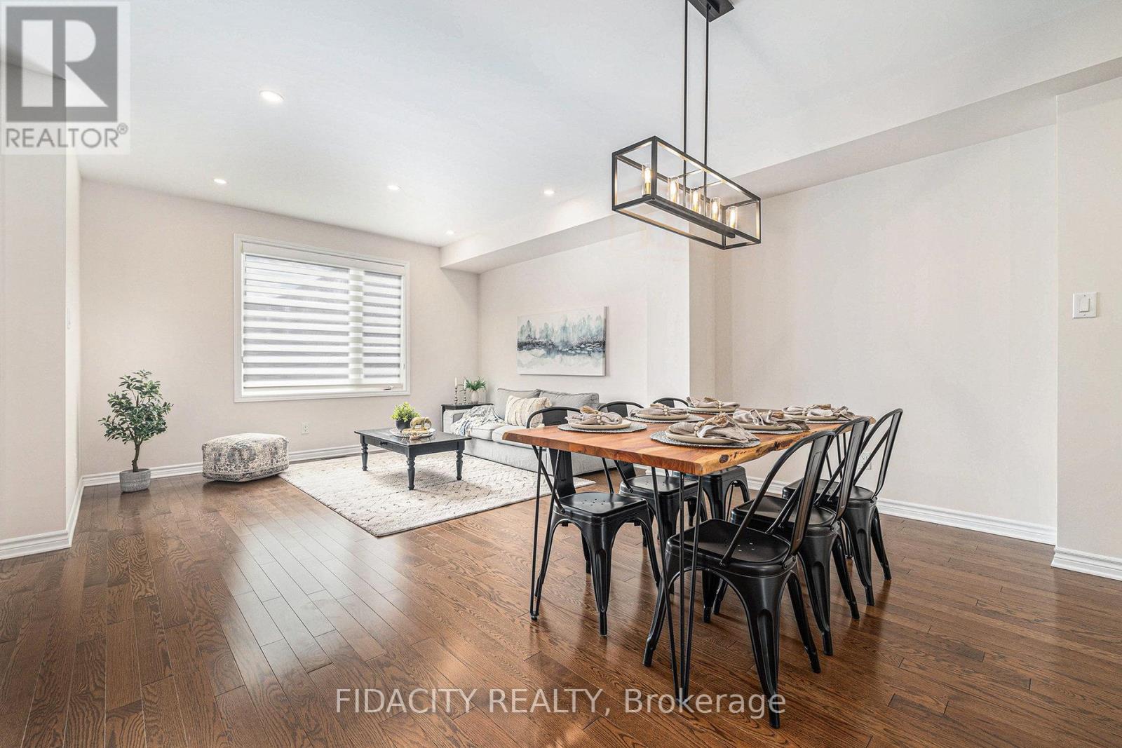 Photo 10 of 219 A Shinny Avenue, Ottawa ON