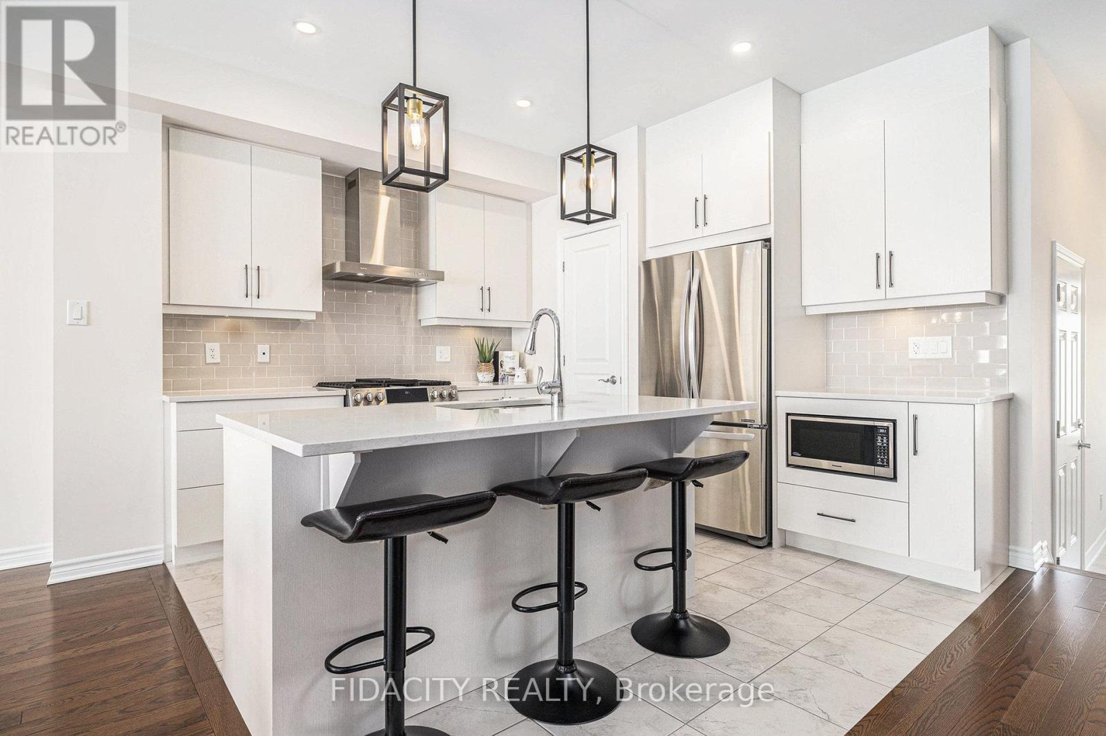 Photo 13 of 219 A Shinny Avenue, Ottawa ON