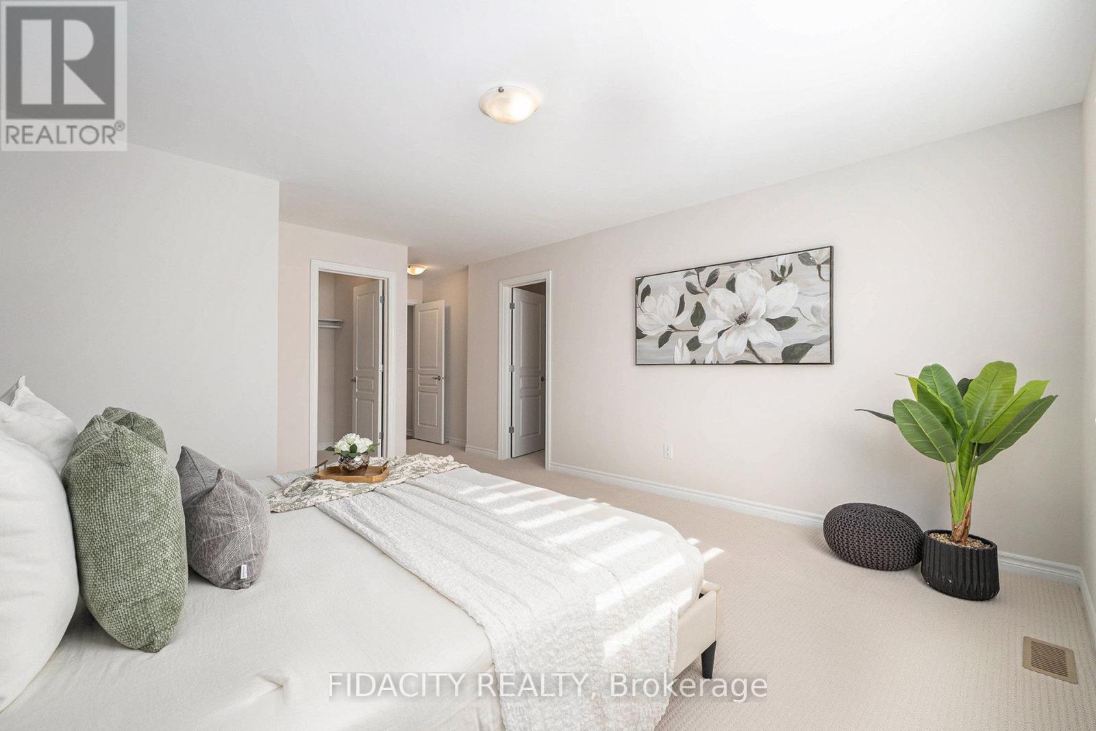 Photo 17 of 219 A Shinny Avenue, Ottawa ON