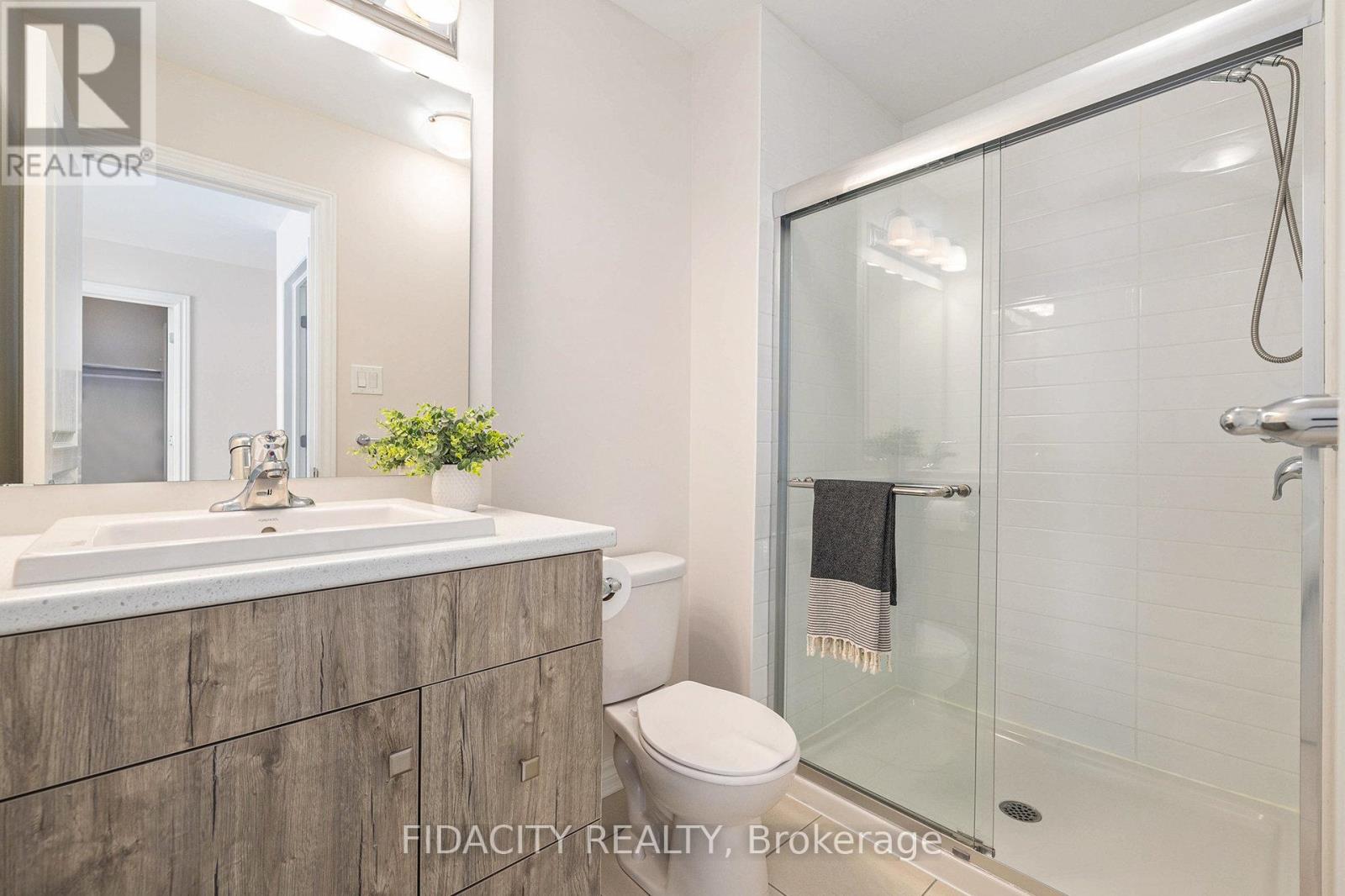 Photo 19 of 219 A Shinny Avenue, Ottawa ON