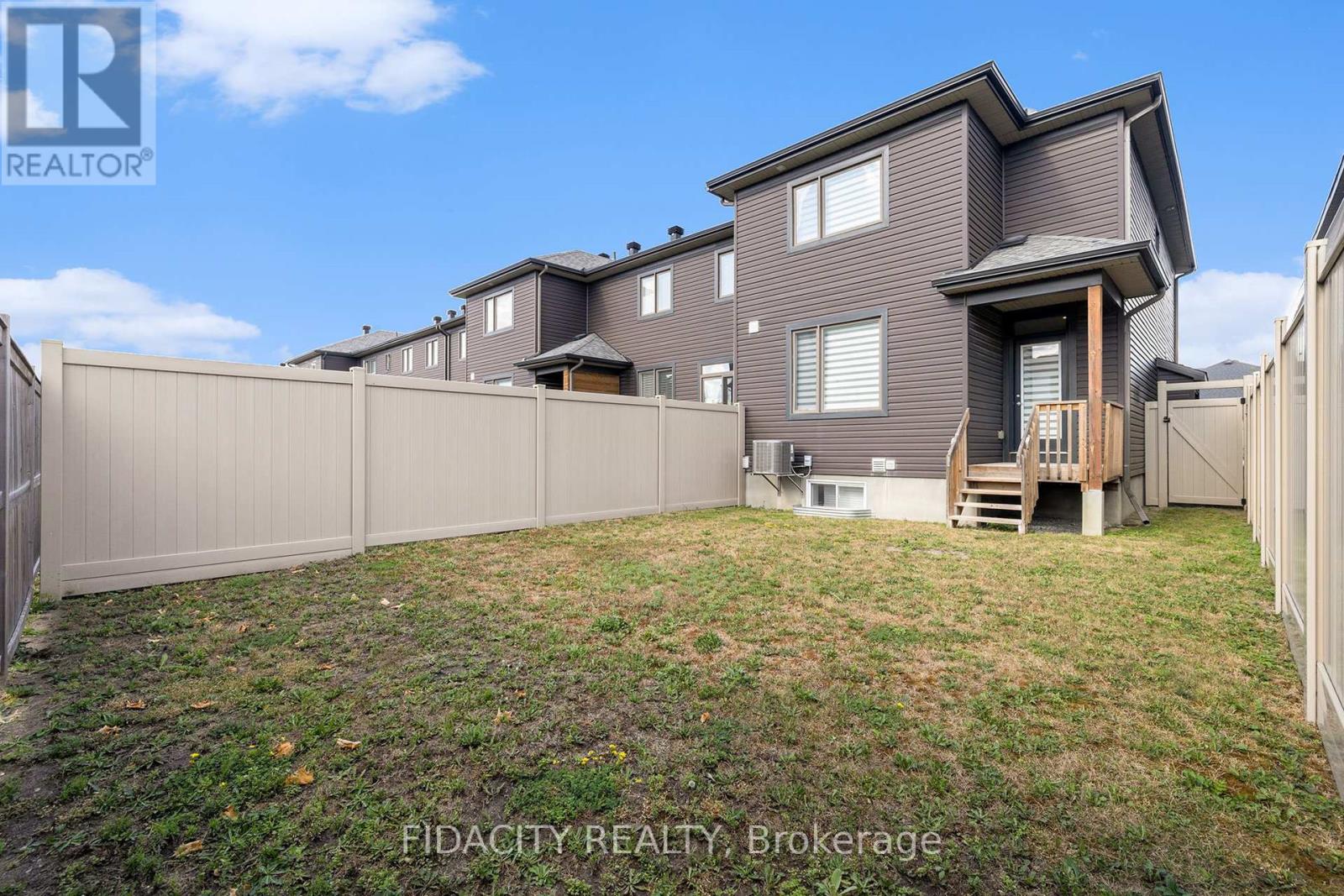 Photo 26 of 219 A Shinny Avenue, Ottawa ON