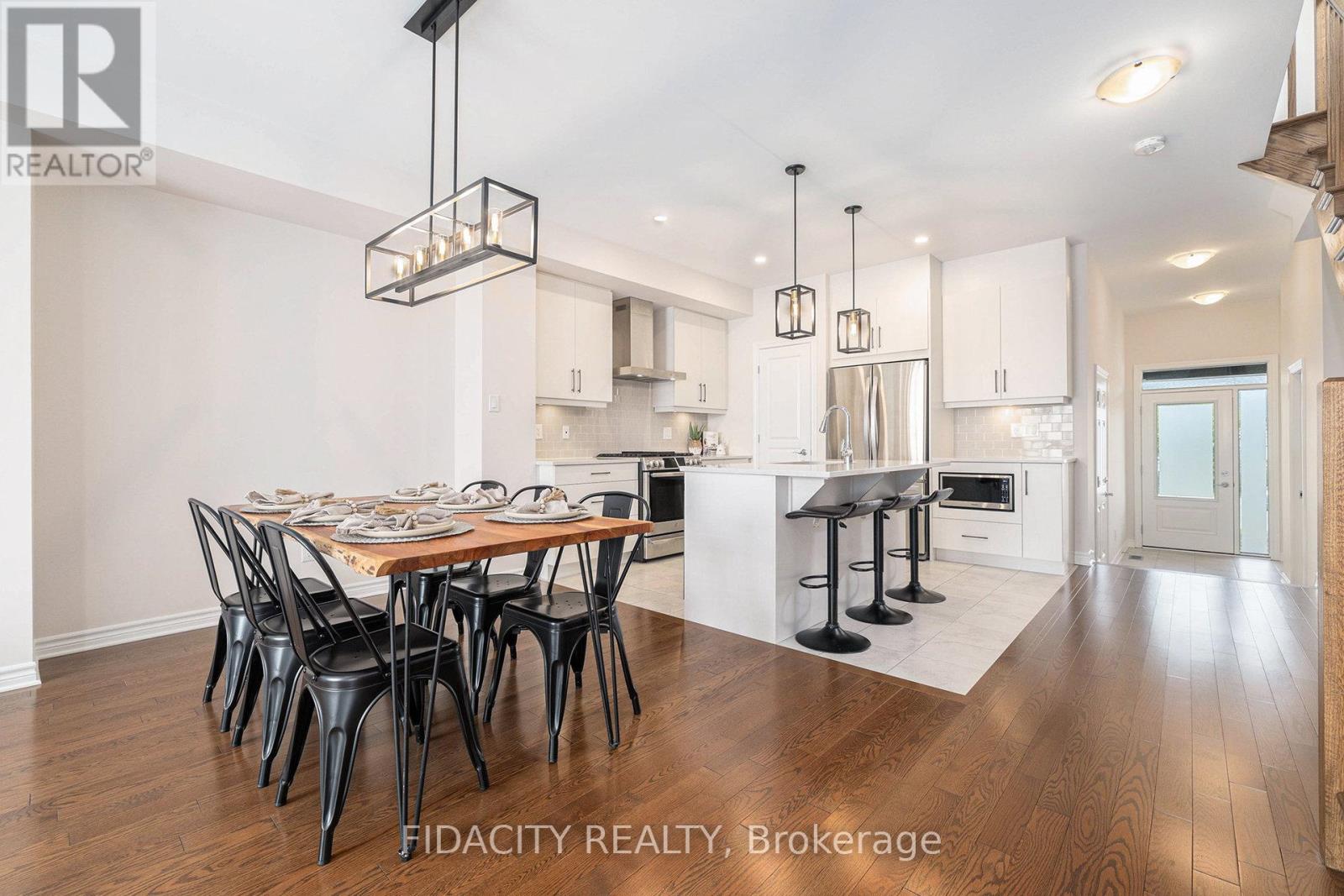 Photo 9 of 219 A Shinny Avenue, Ottawa ON