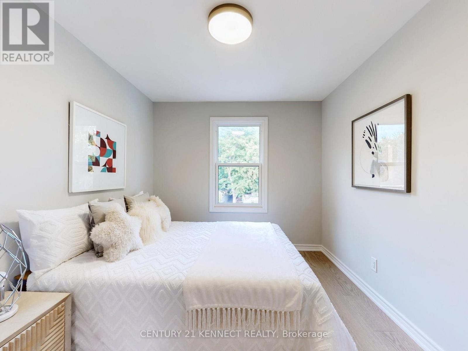 Photo 18 of 8 105 Carlton Road, Markham ON
