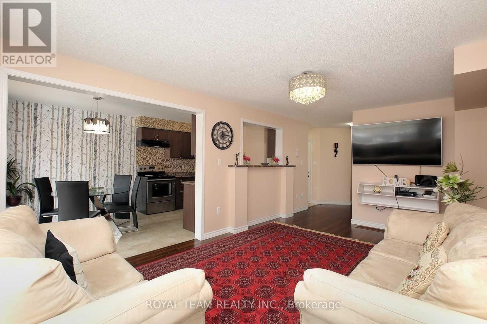 Photo 2 of 1398 Hunter Street, Innisfil ON