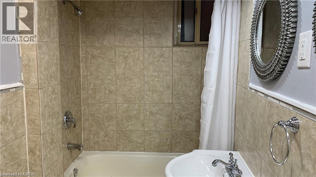 Photo 13 of 468 Main Street E Unit 10, Hamilton ON