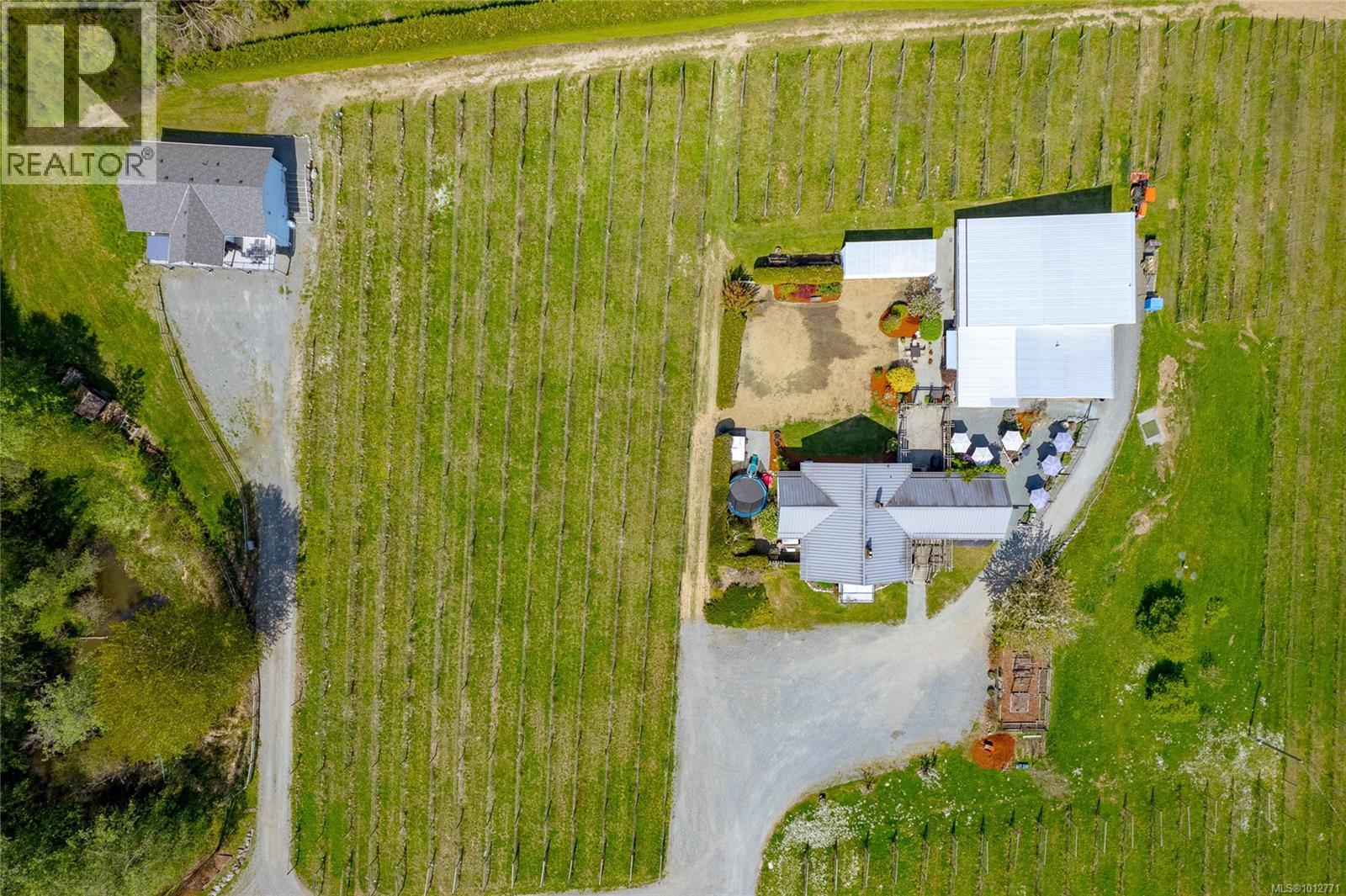 6798 Norcross Rd, Duncan