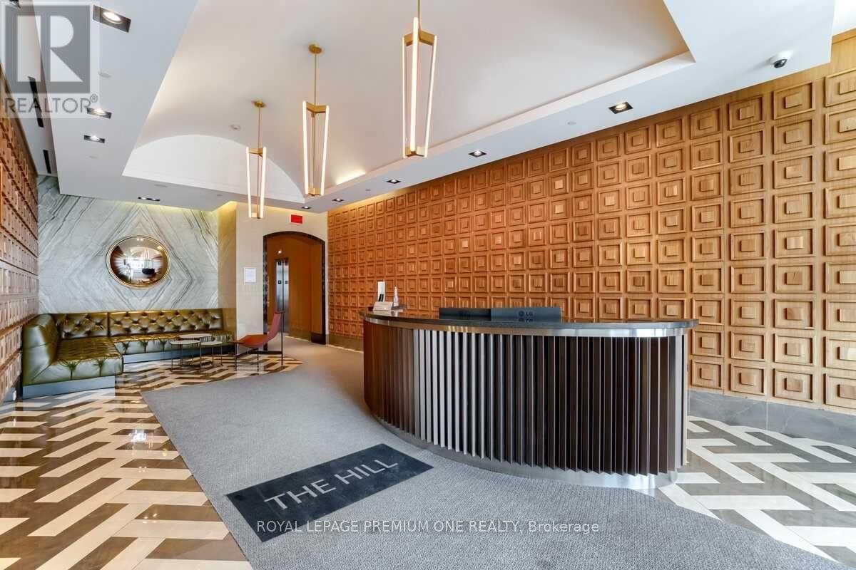Photo 14 of 209 170 Chiltern Hill Road, Toronto ON