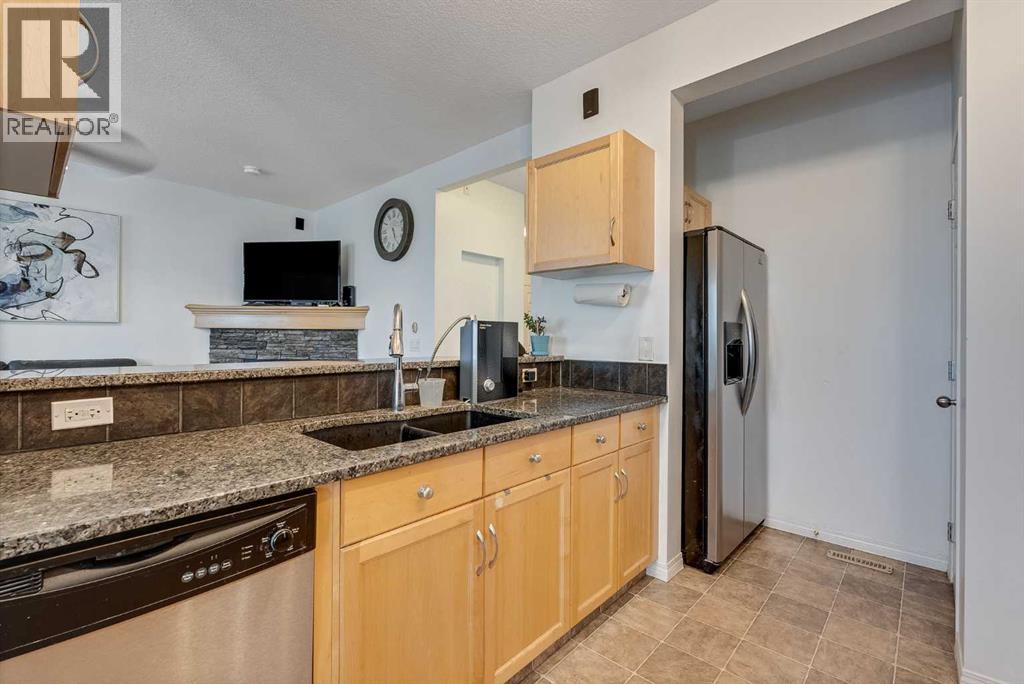 Photo 14 of 135 Sage Valley Circle Nw, Calgary AB