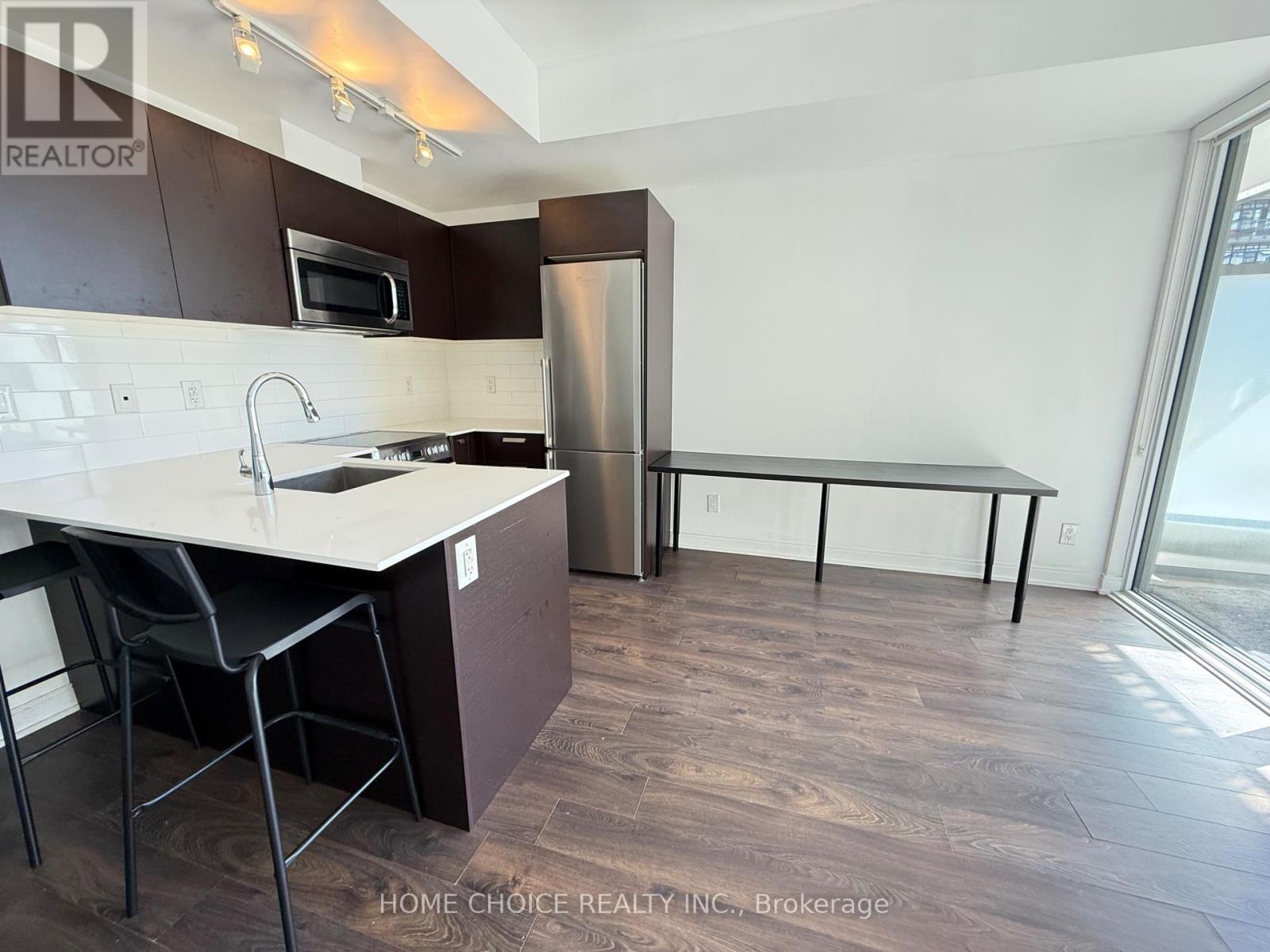 Photo 11 of 1405 42 Charles Street E, Toronto ON