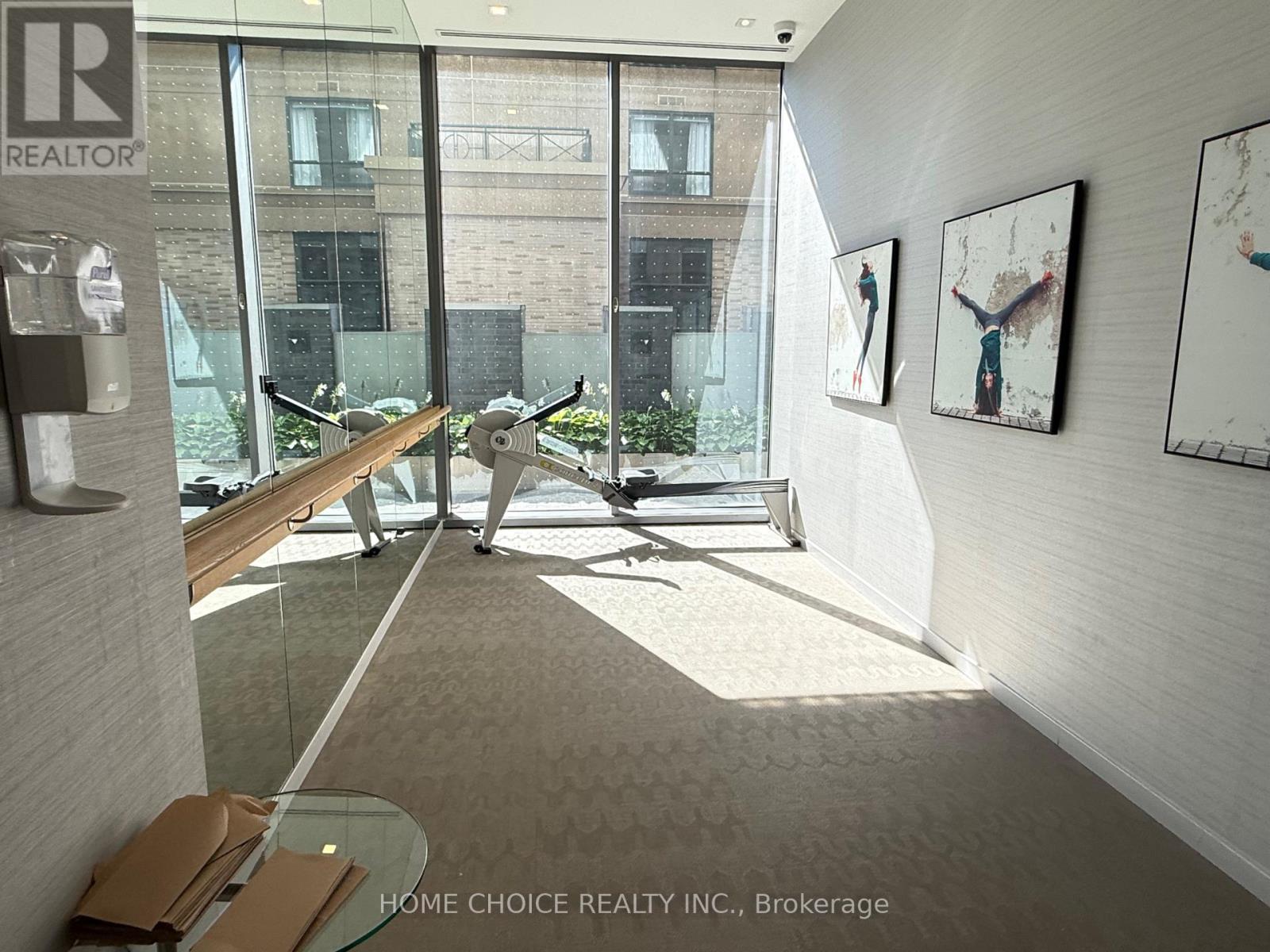 Photo 33 of 1405 42 Charles Street E, Toronto ON