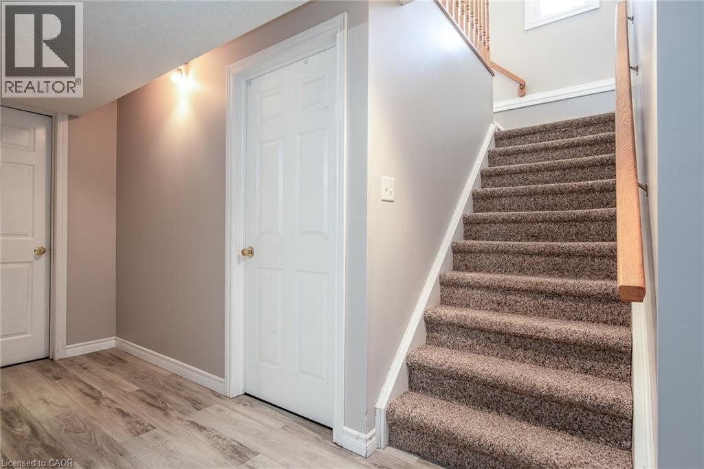 Photo 28 of 863 Brandenburg Boulevard, Waterloo ON