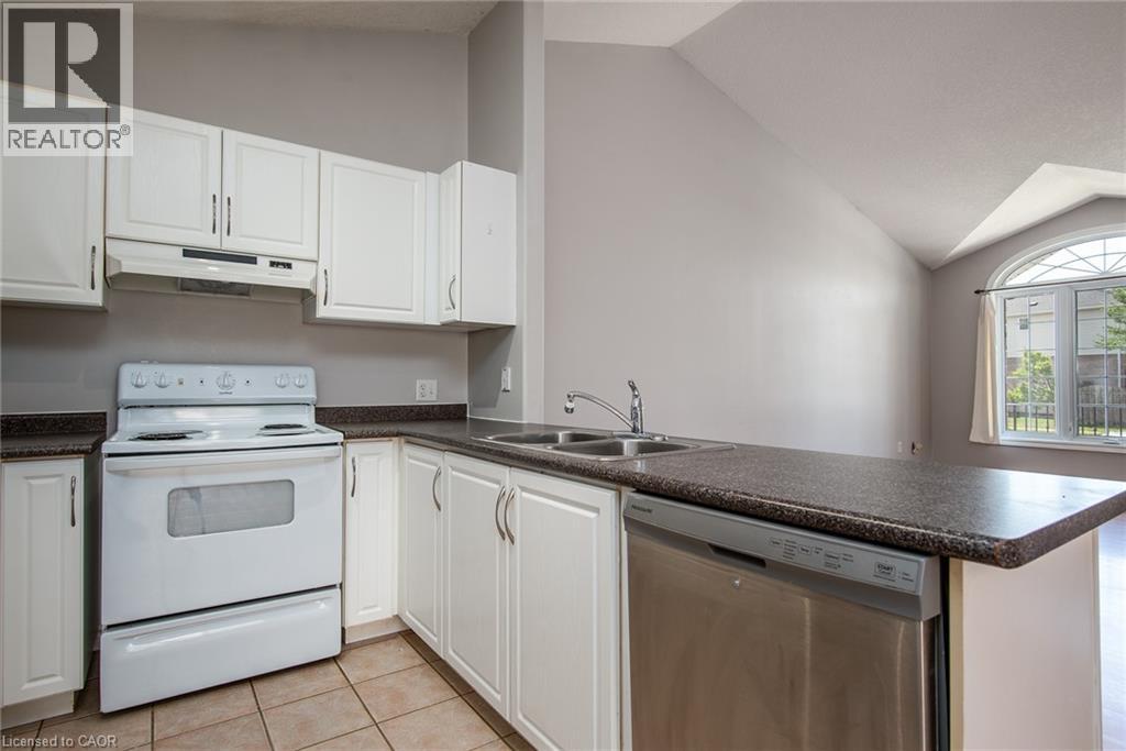 Photo 8 of 863 Brandenburg Boulevard, Waterloo ON