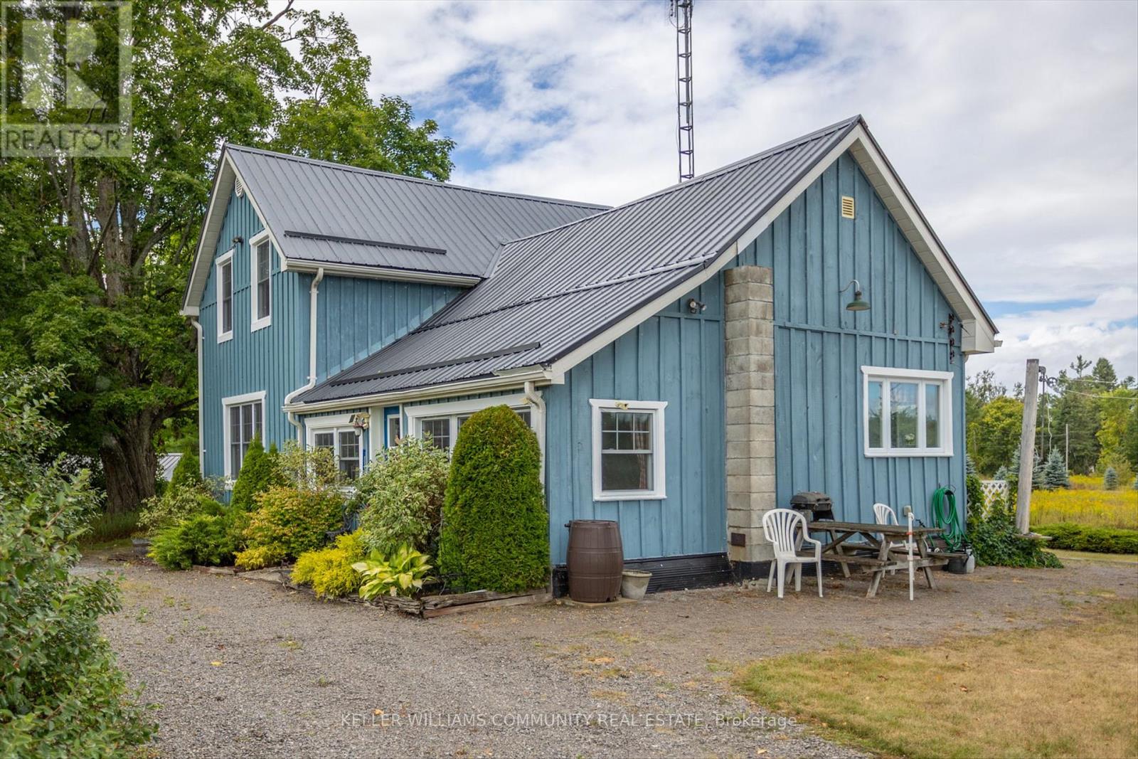 Photo 5 of 372 County Road 41 Road, Kawartha Lakes ON