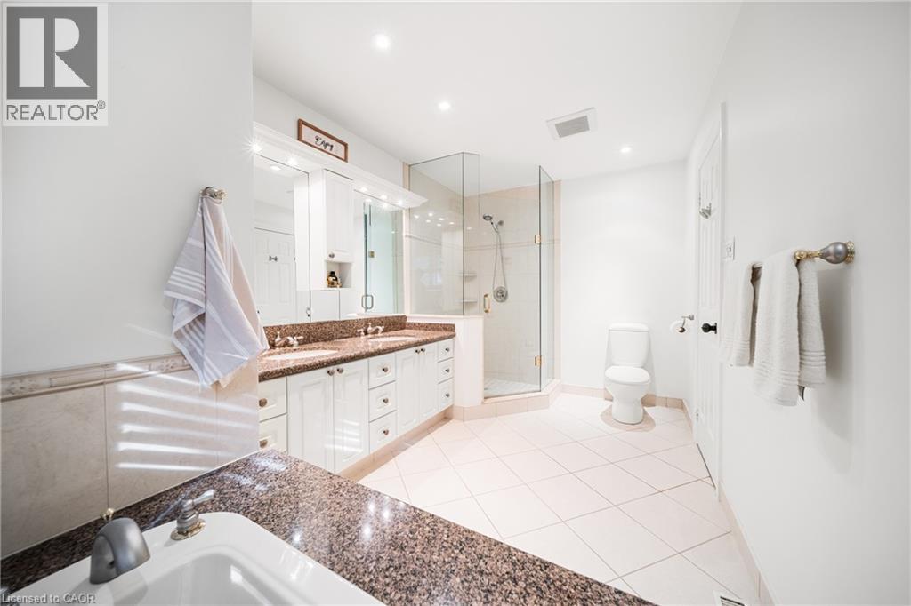 Photo 28 of 1246 Old Carriage Way, Oakville ON